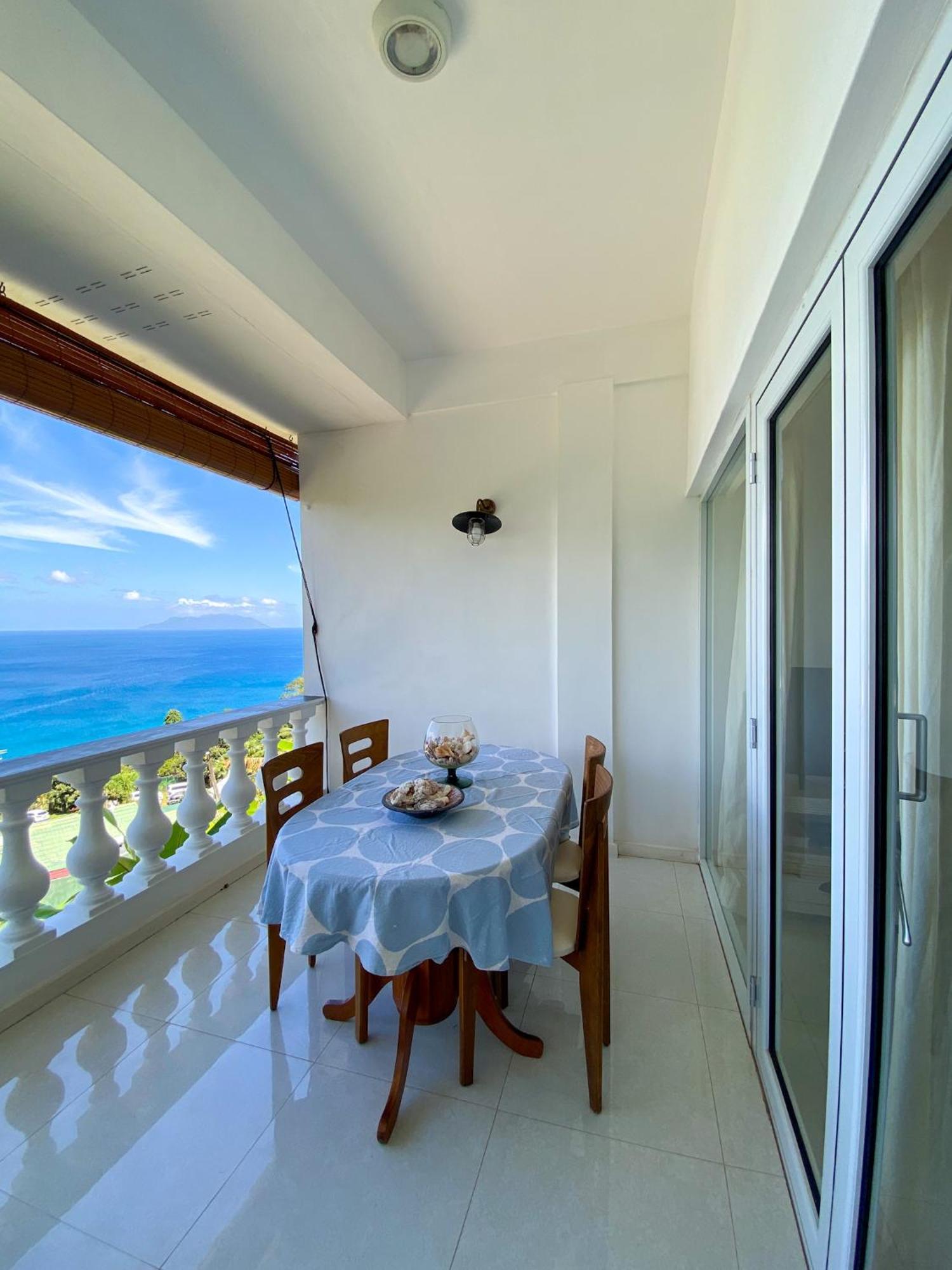 Reve Bleu Villa Glacis  Exterior photo