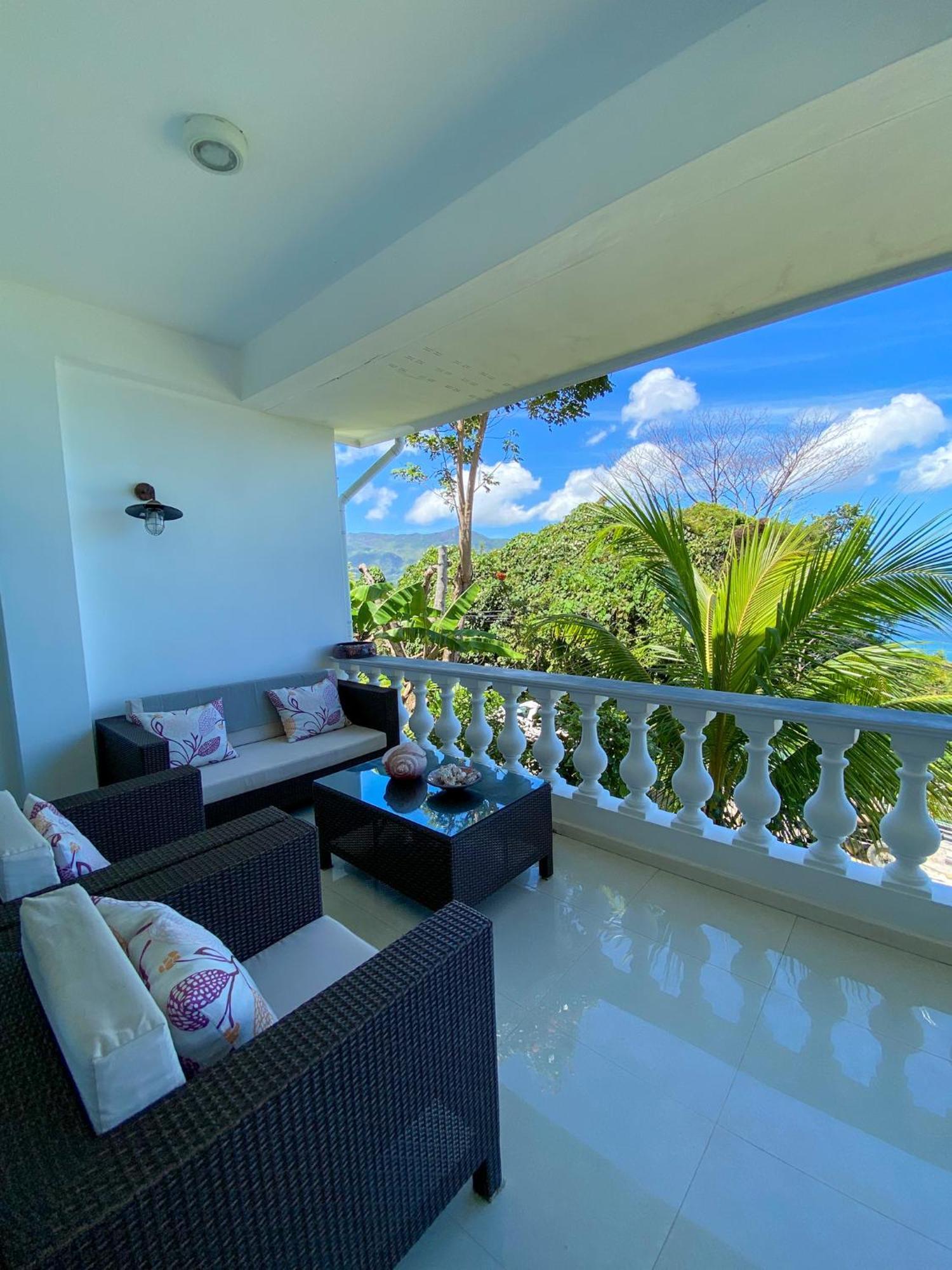 Reve Bleu Villa Glacis  Exterior photo