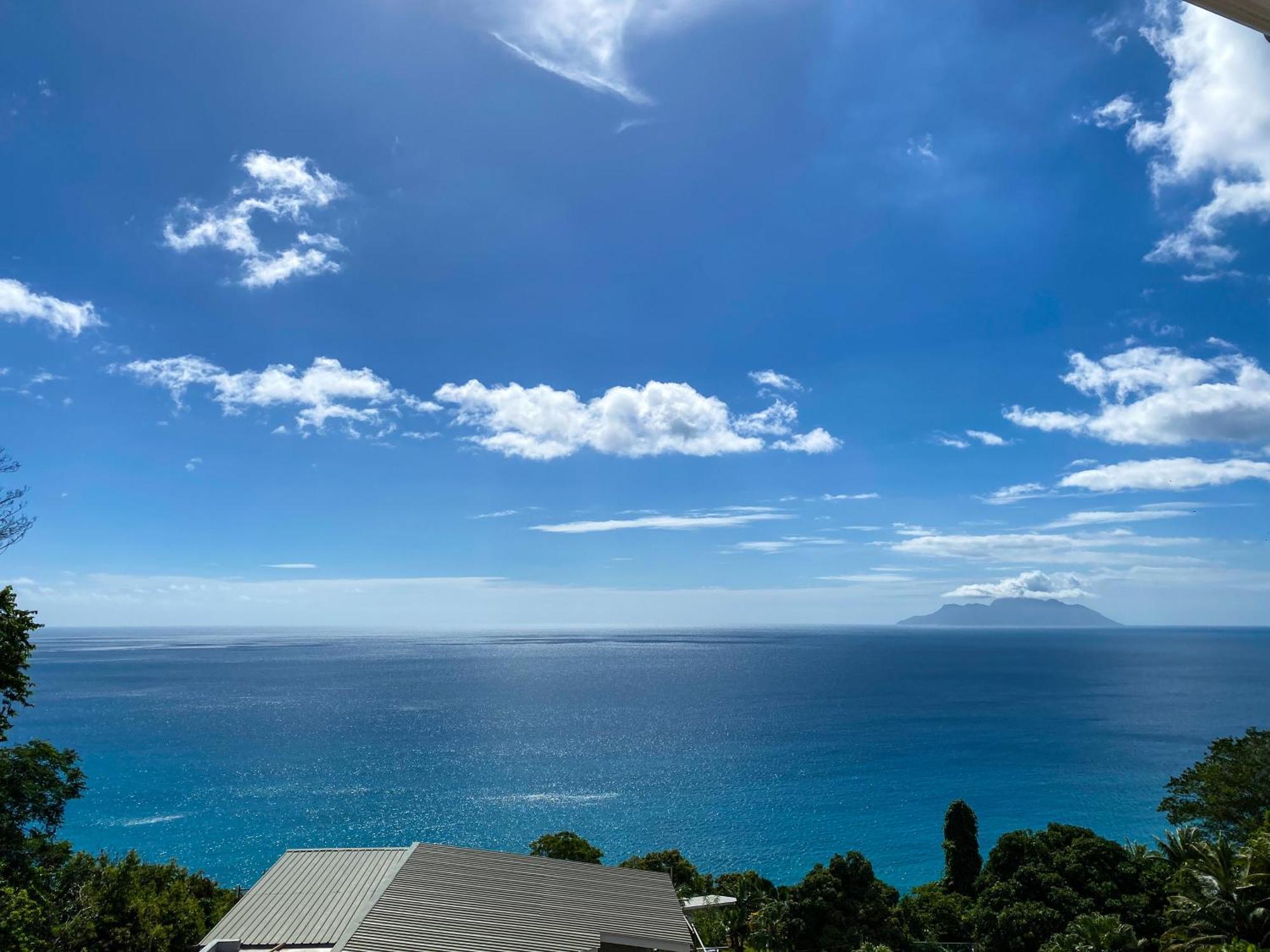 Reve Bleu Villa Glacis  Exterior photo